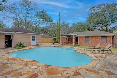 9917 Cedardale Drive, Houston, TX 77055 - Photo 2