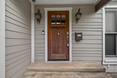 717 W 30th Street, Houston, TX 77018 - Photo 6