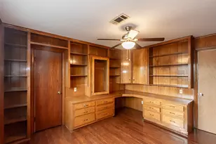 2007 S Rayburn Ct, Pasadena, TX 77502 - Photo 8