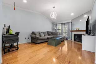 1515 Sandy Springs Rd, Houston, TX 77042 - Photo 6