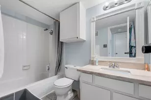 1515 Sandy Springs Rd, Houston, TX 77042 - Photo 18