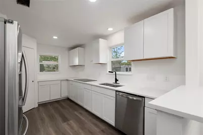 3230 Hombly Road, Houston, TX 77066 - Photo 8