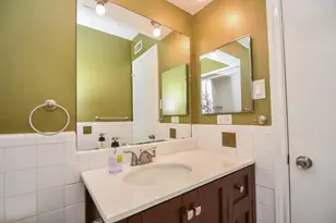 2601 Bellefontaine St, Houston, TX 77025 - Photo 26