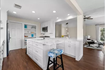 510 Shoreacres Boulevard, Shoreacres, TX 77571 - Photo 14