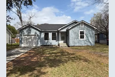 716 E Republic Avenue, Baytown, TX 77520 - Photo 1