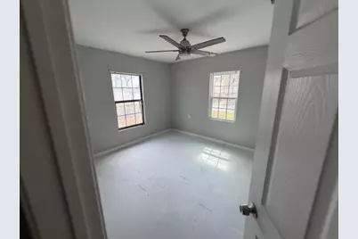 716 E Republic Avenue, Baytown, TX 77520 - Photo 12