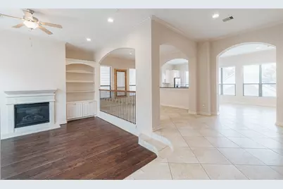 11207 Tramonto Drive, Houston, TX 77042 - Photo 28