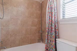 11207 Tramonto Dr, Houston, TX 77042 - Photo 8