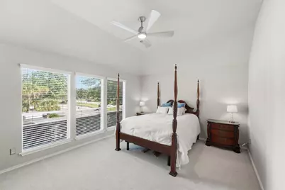 2426 Mills Creek Drive, Houston, TX 77339 - Photo 20