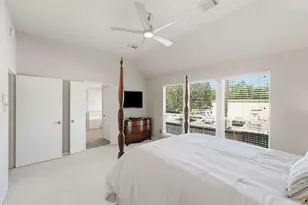 2426 Mills Creek Dr, Houston, TX 77339 - Photo 20