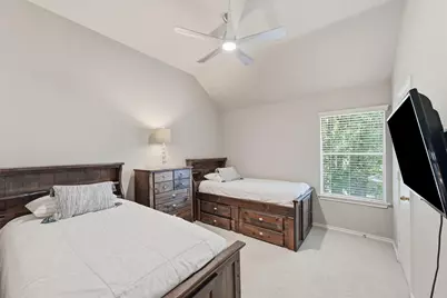 2426 Mills Creek Drive, Houston, TX 77339 - Photo 26