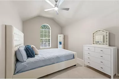 2426 Mills Creek Drive, Houston, TX 77339 - Photo 28