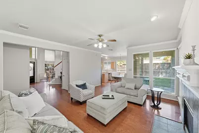 2426 Mills Creek Drive, Houston, TX 77339 - Photo 10
