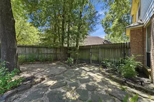 2426 Mills Creek Dr, Houston, TX 77339 - Photo 36