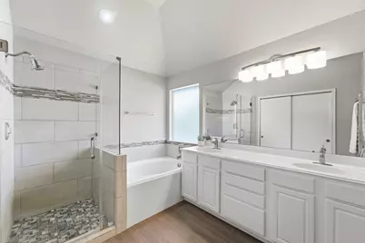 2426 Mills Creek Drive, Houston, TX 77339 - Photo 24