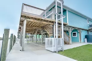 1682 Blue Water Dr Dr, Freeport, TX 77541 - Photo 24