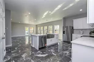 898 Rd 3556, Cleveland, TX 77327 - Photo 8