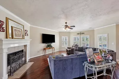 4511 Katies Creek Avenue, Baytown, TX 77523 - Photo 12