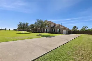 4511 Katie's Creek Ave, Baytown, TX 77523 - Photo 6