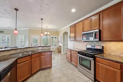 4511 Katies Creek Avenue, Baytown, TX 77523 - Photo 18