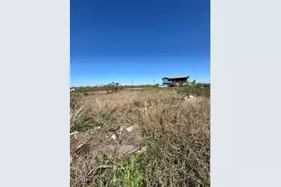 844 Nautilus, Sargent, TX 77414 - Photo 2