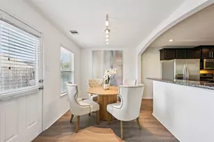 11811 Red Hummingbird Dr, Houston, TX 77047 - Photo 8