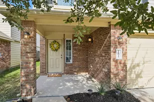 11811 Red Hummingbird Dr, Houston, TX 77047 - Photo 2