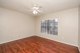 27 W Rumple Creek Pl, The Woodlands, TX 77381 - Photo 18