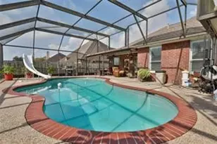 112 Majestic Oak Cir, Lake Jackson, TX 77566 - Photo 22