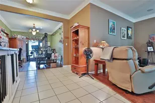 112 Majestic Oak Cir, Lake Jackson, TX 77566 - Photo 6