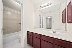 14722 Nickel Plank Rd, Houston, TX 77049 - Photo 16