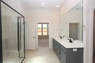 14904 Clover Mdw Ln, Montgomery, TX 77316 - Photo 10