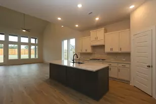 14904 Clover Mdw Ln, Montgomery, TX 77316 - Photo 1