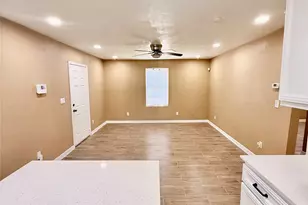 7922 Jutland Road Rd, Houston, TX 77033 - Photo 6