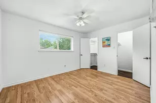 13314 Agarita Ln, Houston, TX 77083 - Photo 14