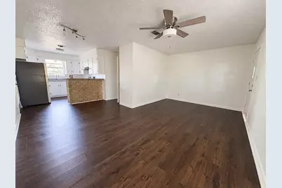 409 La Bradford Drive, Bay City, TX 77414 - Photo 8