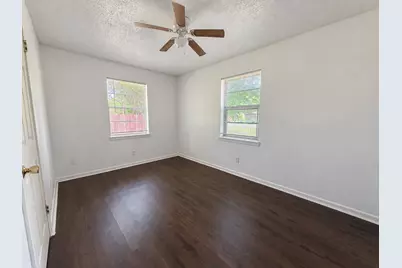 409 La Bradford Drive, Bay City, TX 77414 - Photo 10