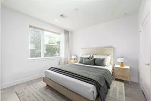 2471 W 11th St, Houston, TX 77008 - Photo 4