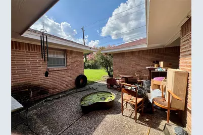 2203 Droxford Drive, Houston, TX 77008 - Photo 8
