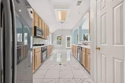12338 Ashford Hollow Drive, Sugar Land, TX 77478 - Photo 16