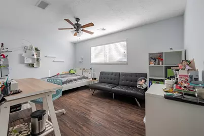 2111 Gray Falls Drive, Houston, TX 77077 - Photo 24