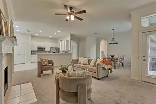 27 S Belfair Pl, The Woodlands, TX 77382 - Photo 10