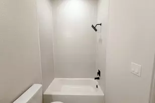 9742 Garcroft A-B St, Houston, TX 77029 - Photo 8