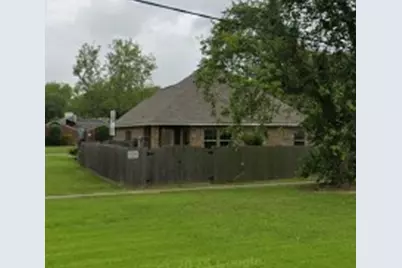 56 Zinnia Court, Lake Jackson, TX 77566 - Photo 2