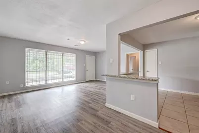 7658 Belbay Street, Houston, TX 77033 - Photo 2