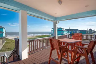 2703 Gillespie, Crystal Beach, TX 77650 - Photo 4