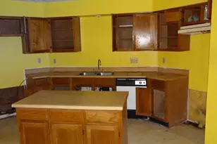 8322 Sandy Glen Ln, Houston, TX 77071 - Photo 10