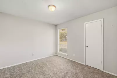 10107 Willmont Road, La Porte, TX 77571 - Photo 10