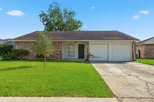 10107 Willmont Rd, La Porte, TX 77571 - Photo 1