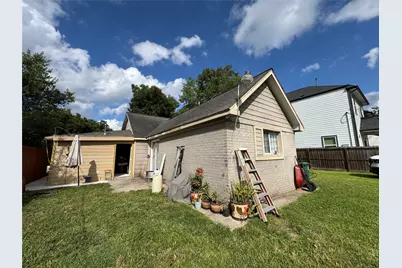 7518 Gracia Street, Houston, TX 77037 - Photo 18
